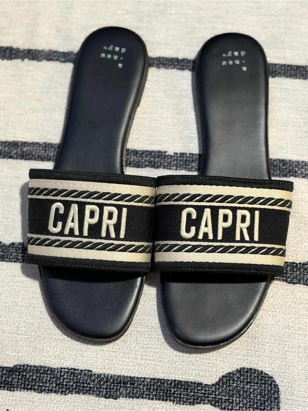 a new day Black & Cream CAPRI Slide Sandals